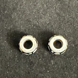 Brighton dot to dot beads. Black & Silver